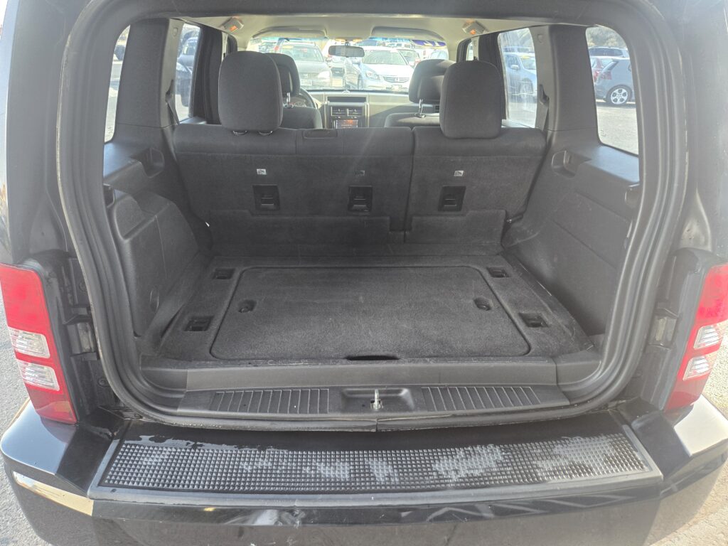 JEEP Liberty Sport 2012