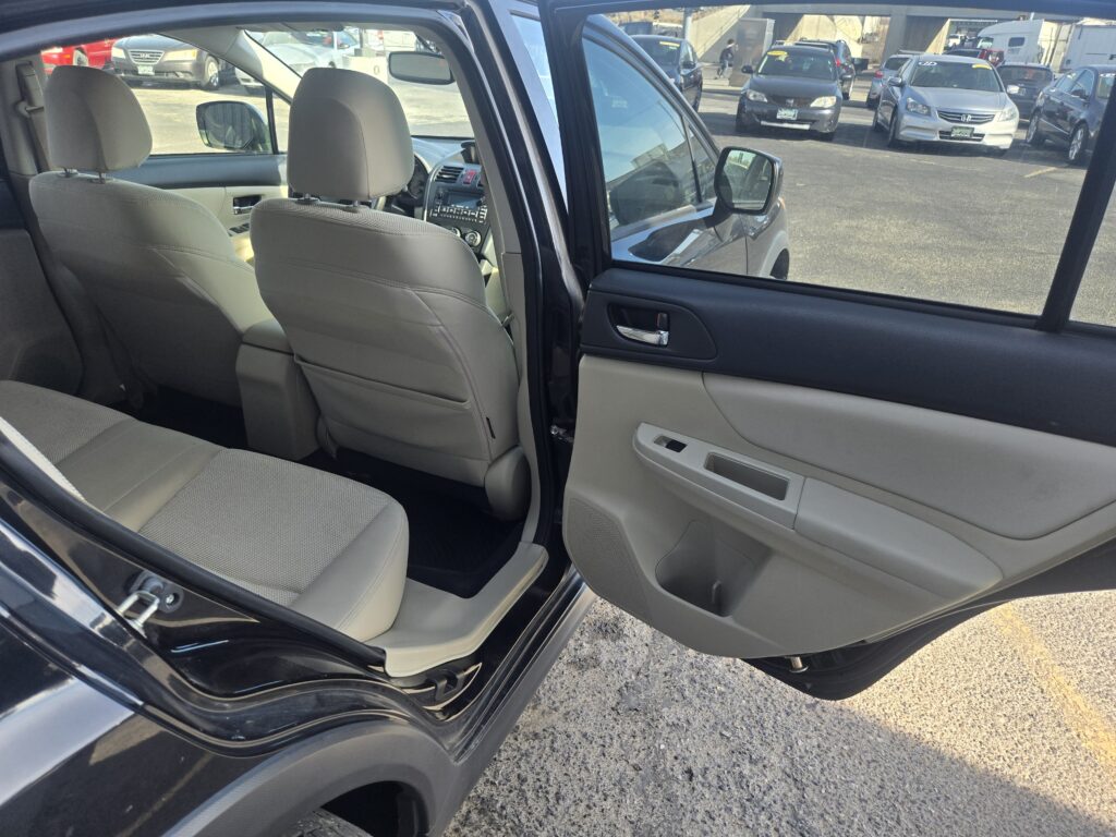 SUBARU XV CrossTrek Sport 2013