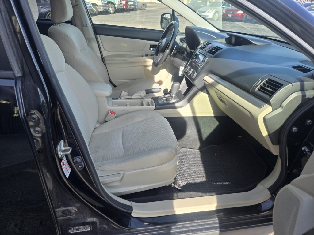 SUBARU XV CrossTrek Sport 2013