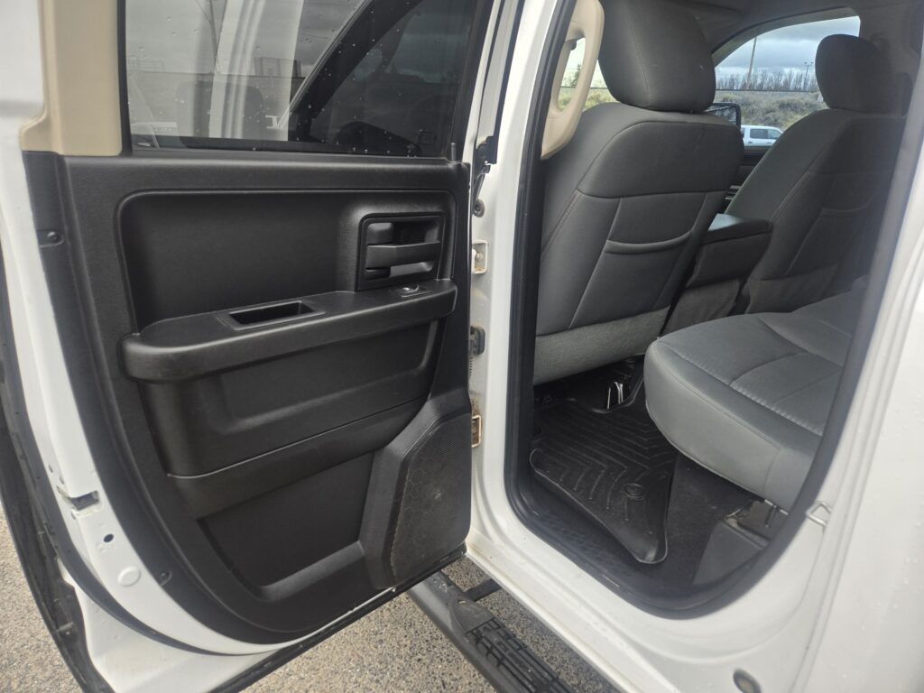 RAM 1500 ST 2013 Tradesman