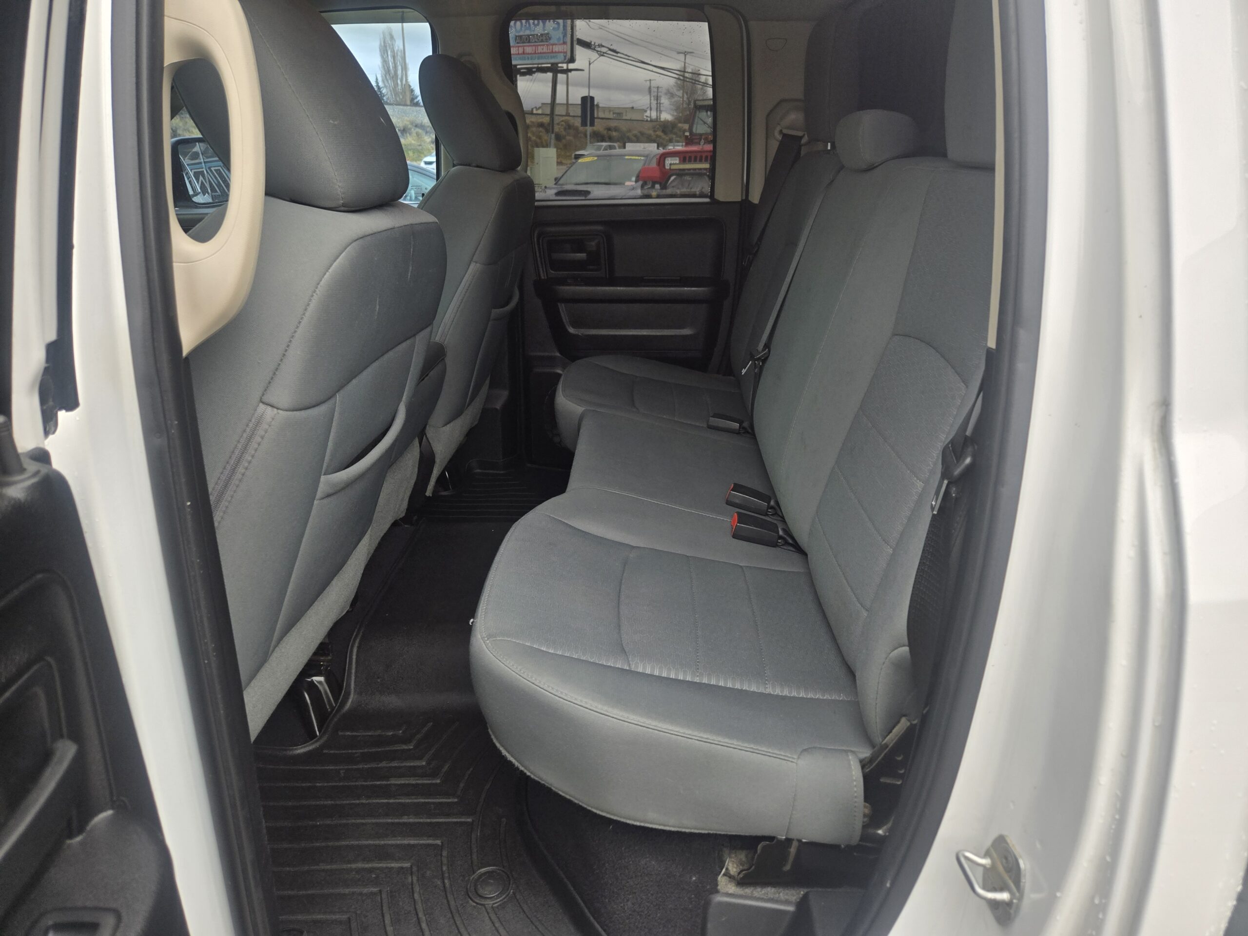 RAM 1500 ST 2013 Tradesman