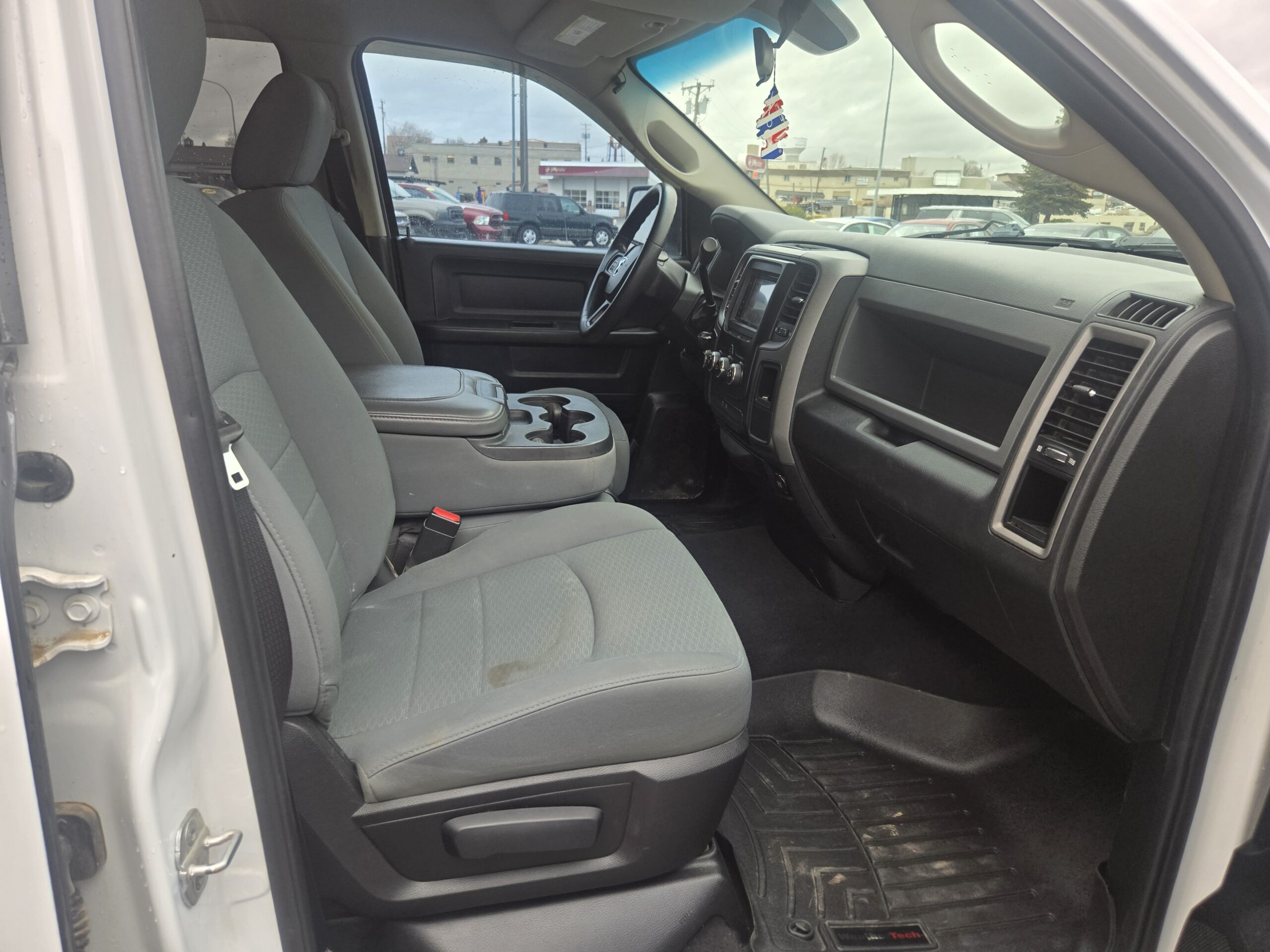 RAM 1500 ST 2013 Tradesman