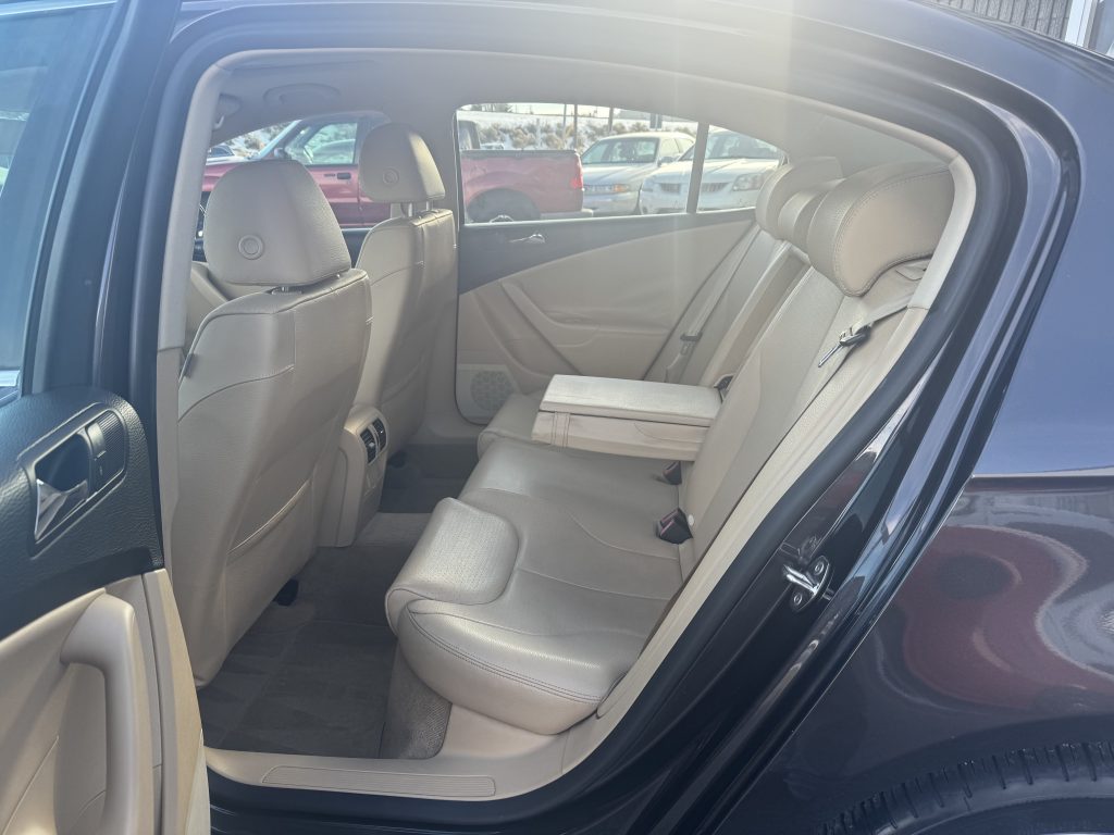 VOLKSWAGEN Passat 2007 Wolfsburg Edition 2.0T