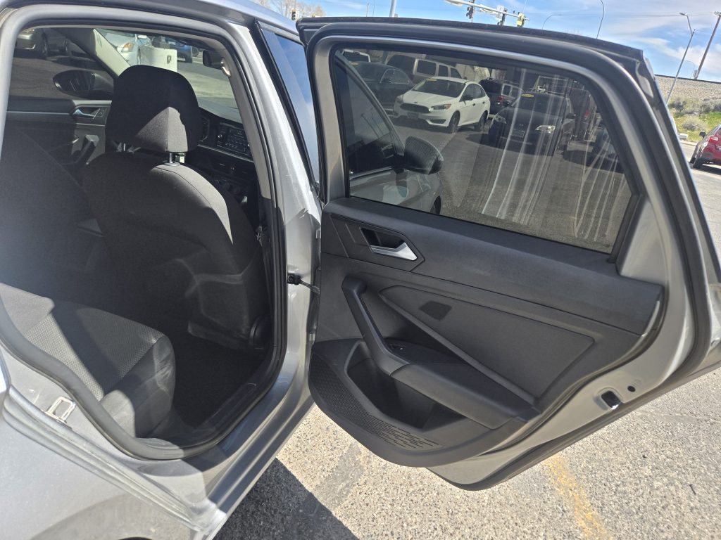 VOLKSWAGEN Jetta S 2021