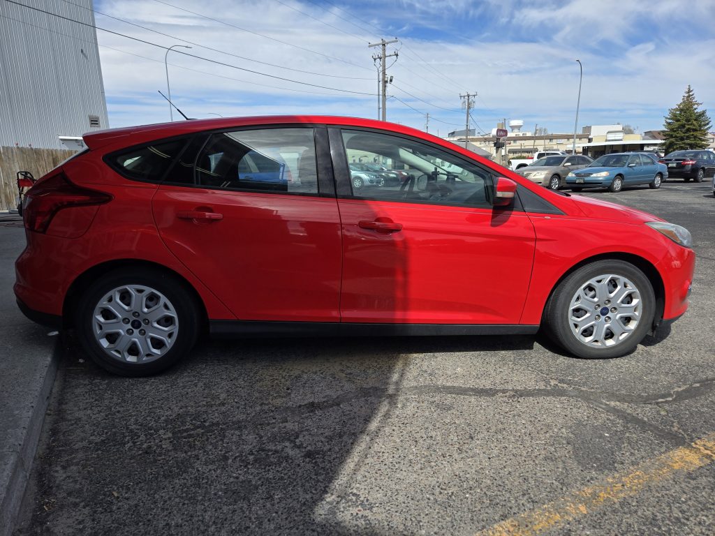 FORD Focus SE 2012 Hatchback