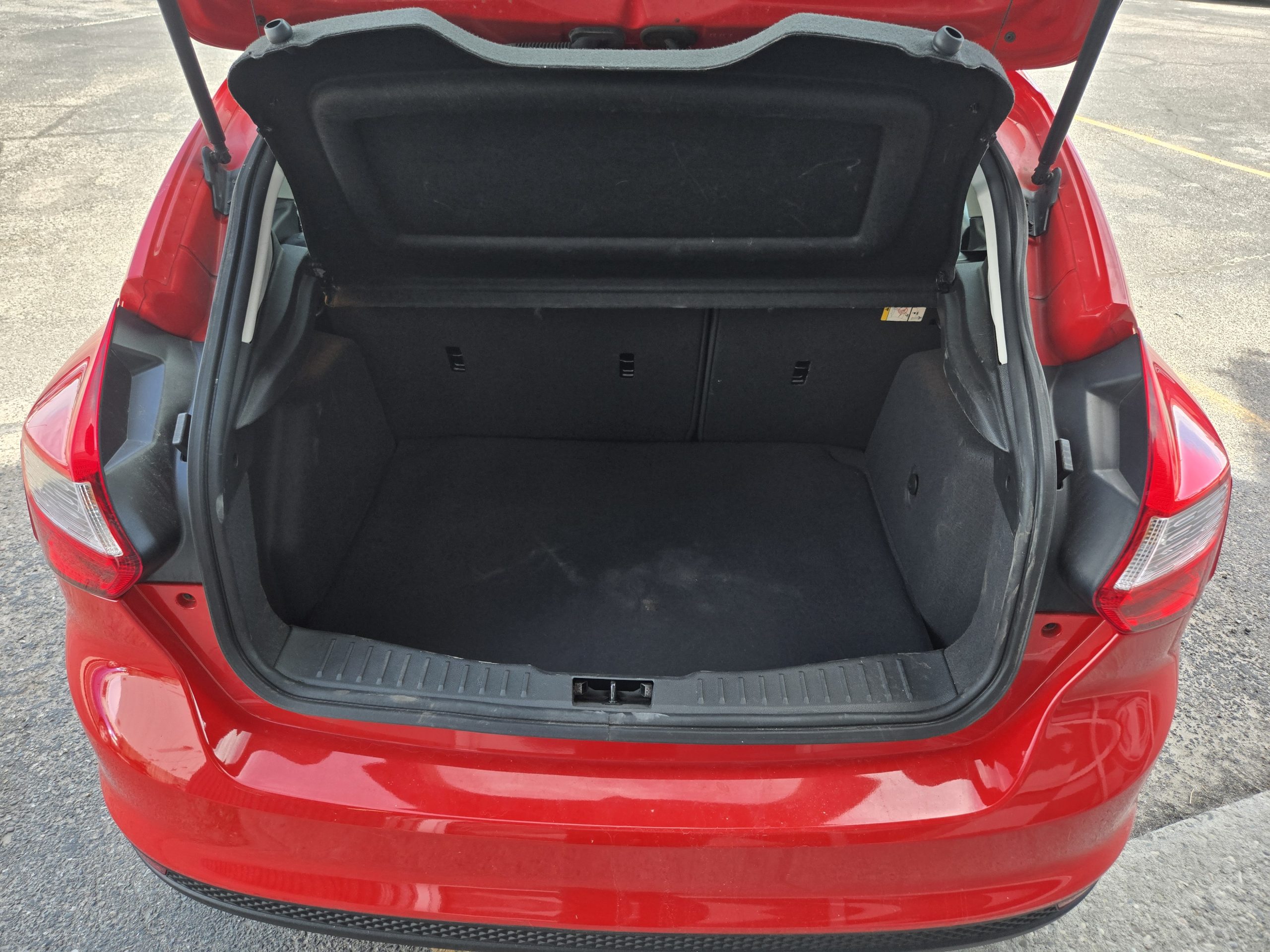 FORD Focus SE 2012 Hatchback