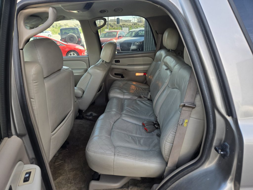 CHEVROLET Tahoe 2002 Sport