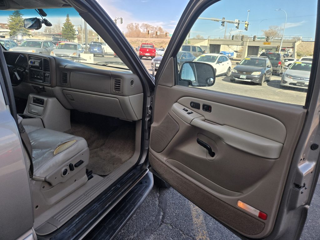 CHEVROLET Tahoe 2002 Sport