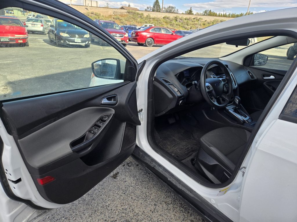 FORD Focus SE 2013