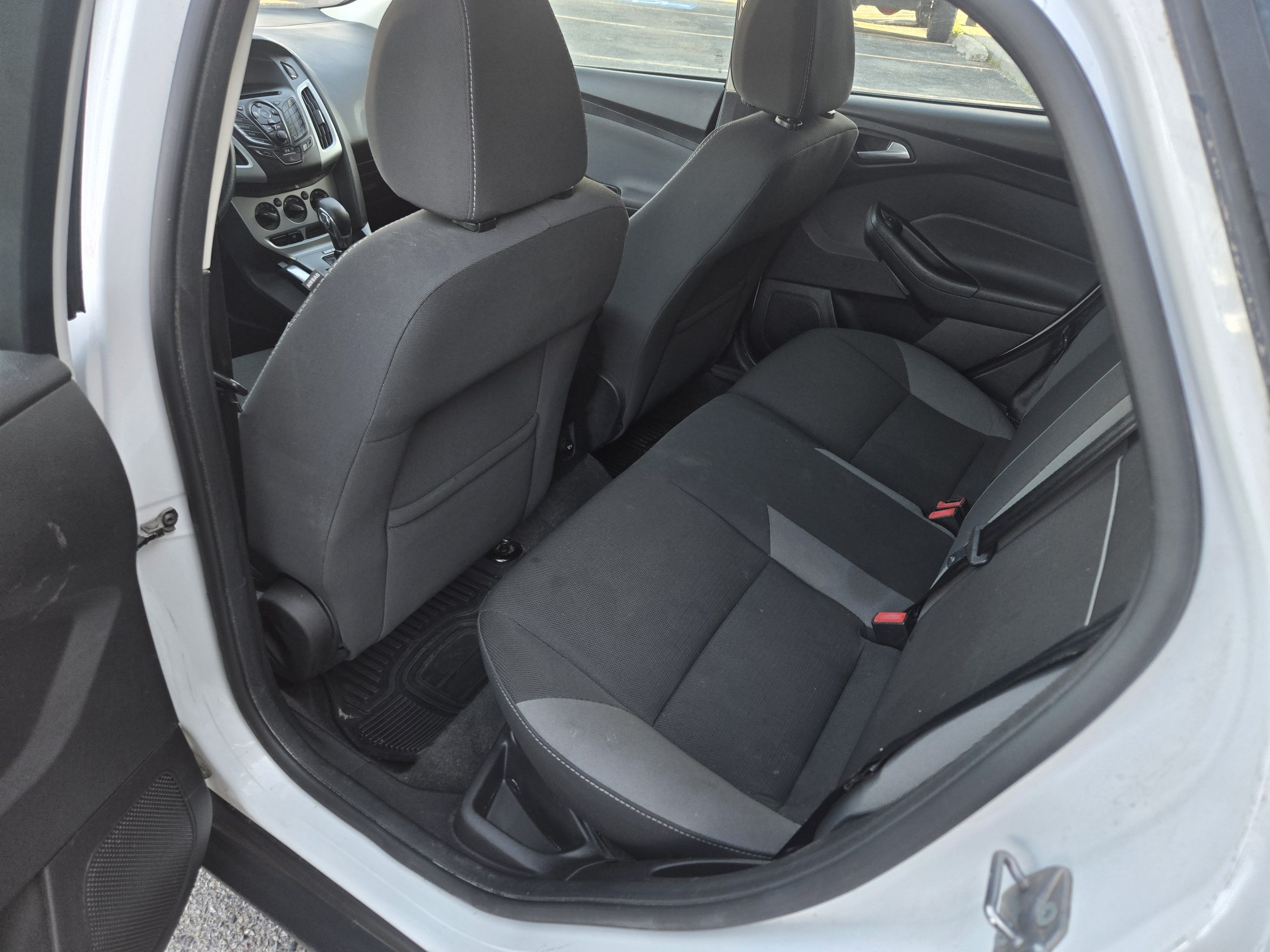 FORD Focus SE 2013