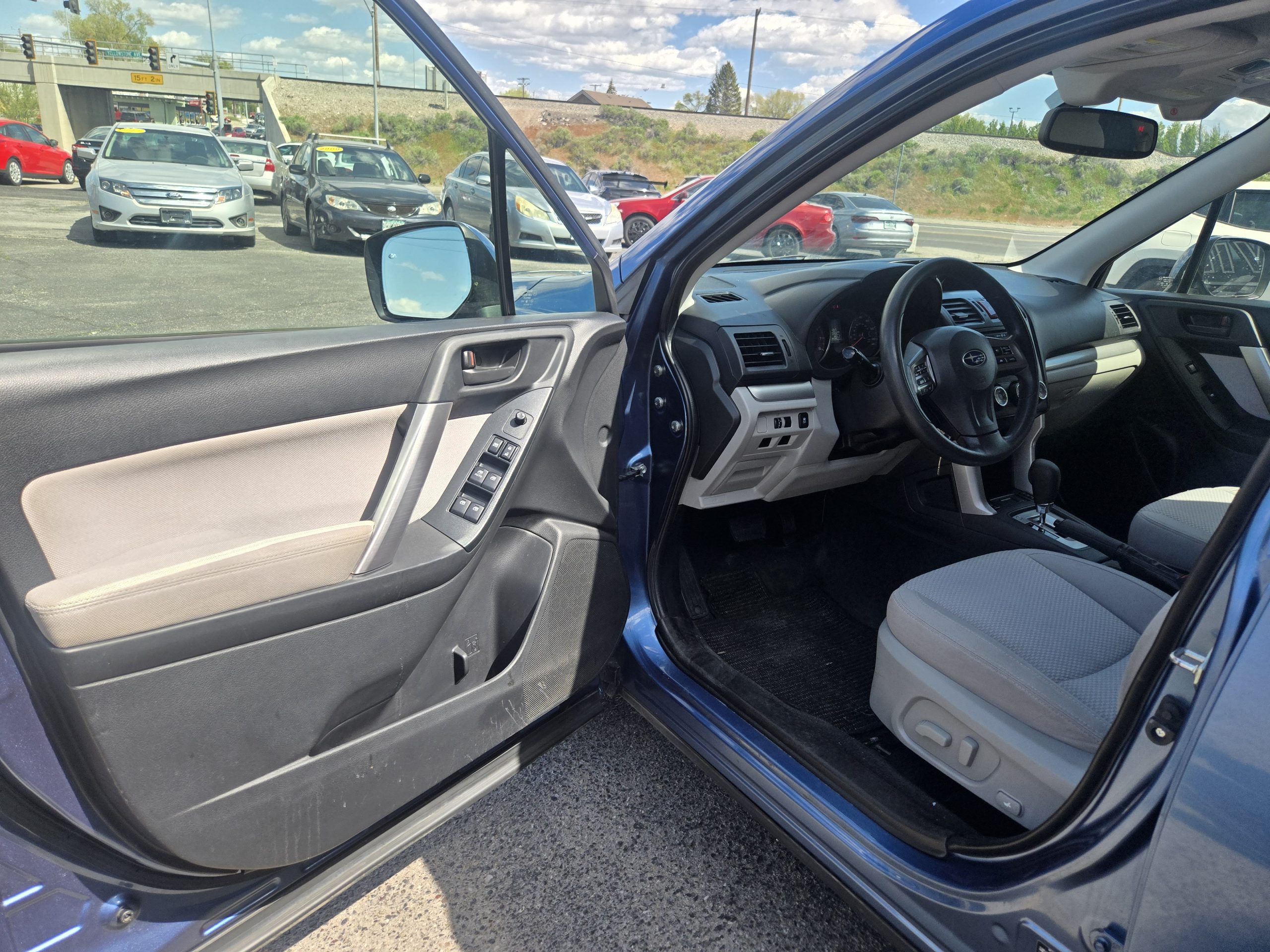 SUBARU Forester Premium+Moonroof+EyeSight 2015
