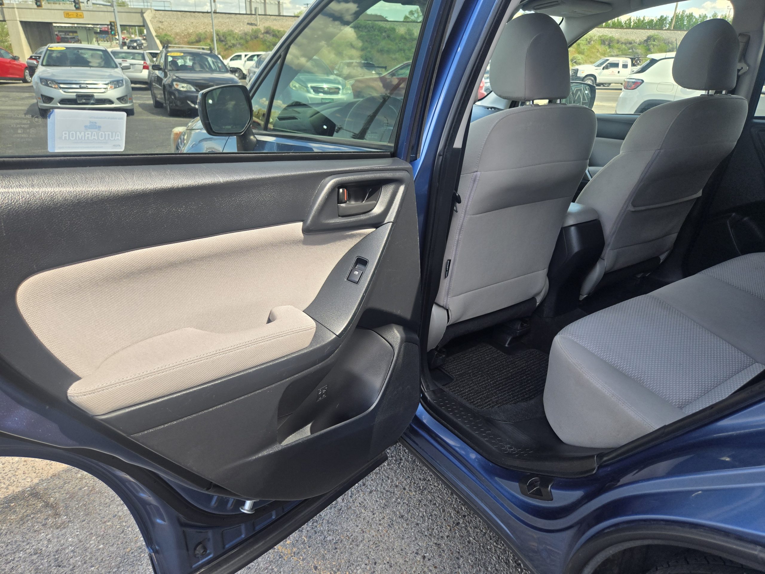 SUBARU Forester Premium+Moonroof+EyeSight 2015