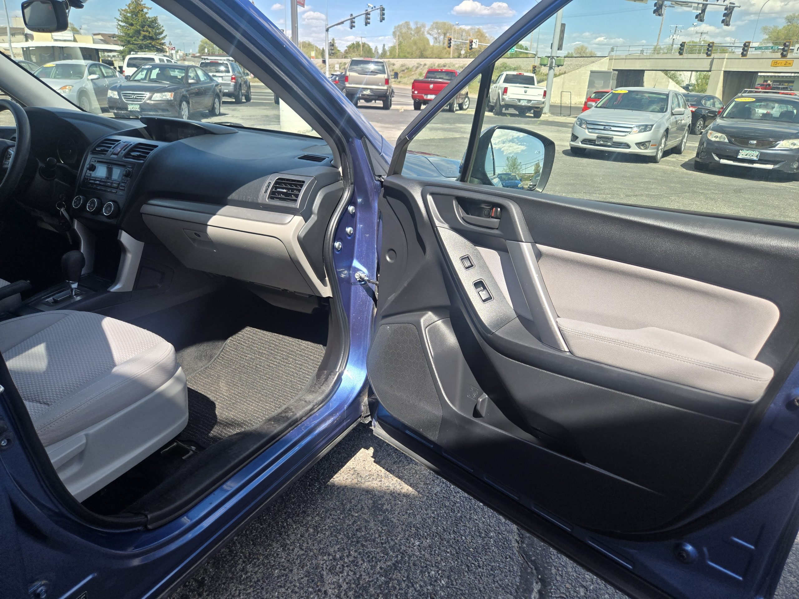 SUBARU Forester Premium+Moonroof+EyeSight 2015