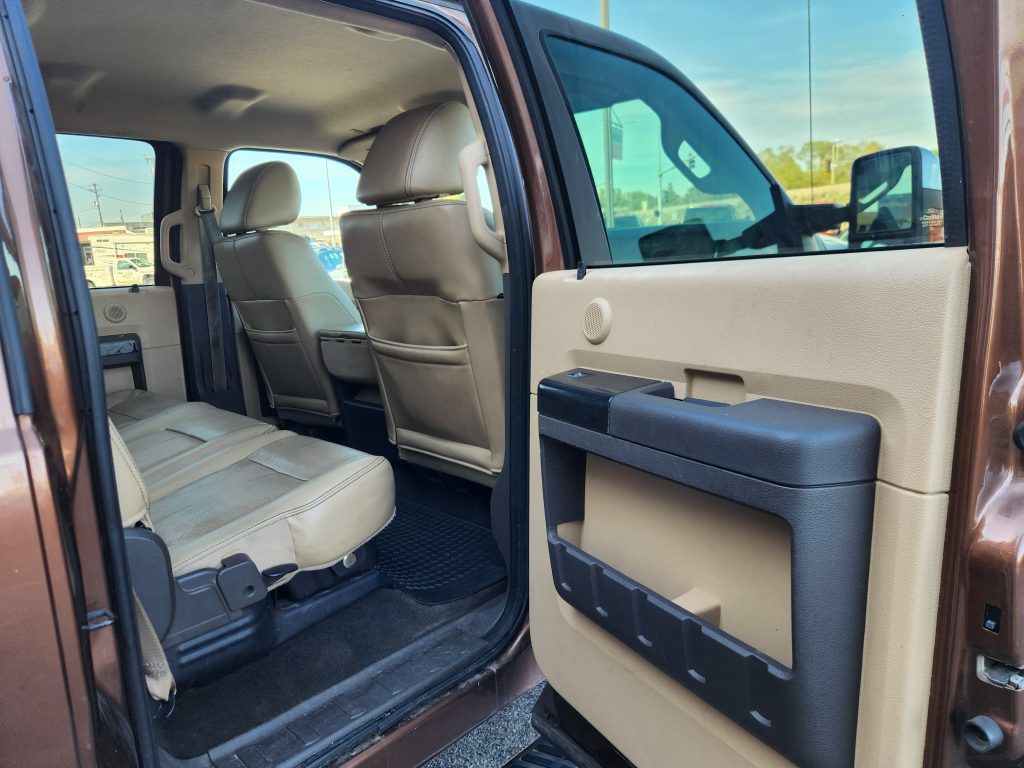 2011 FORD F-350 SUPER DUTY CREW CAB