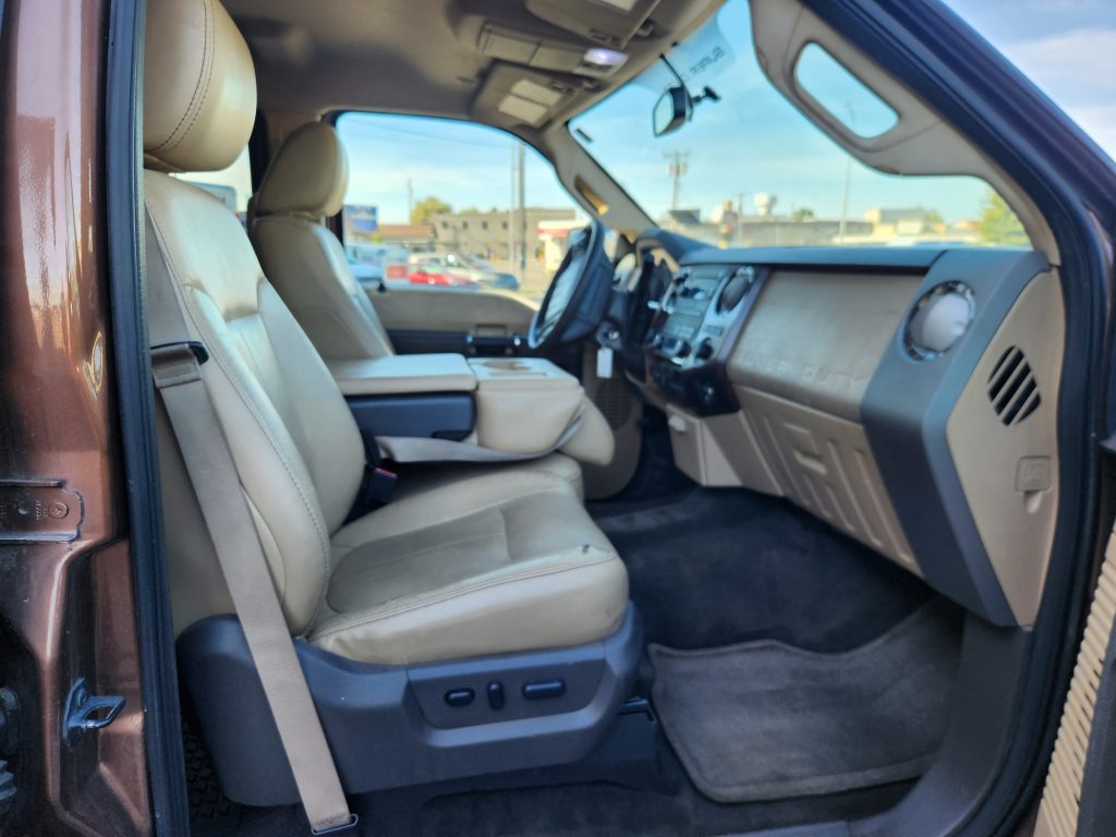 2011 FORD F-350 SUPER DUTY CREW CAB