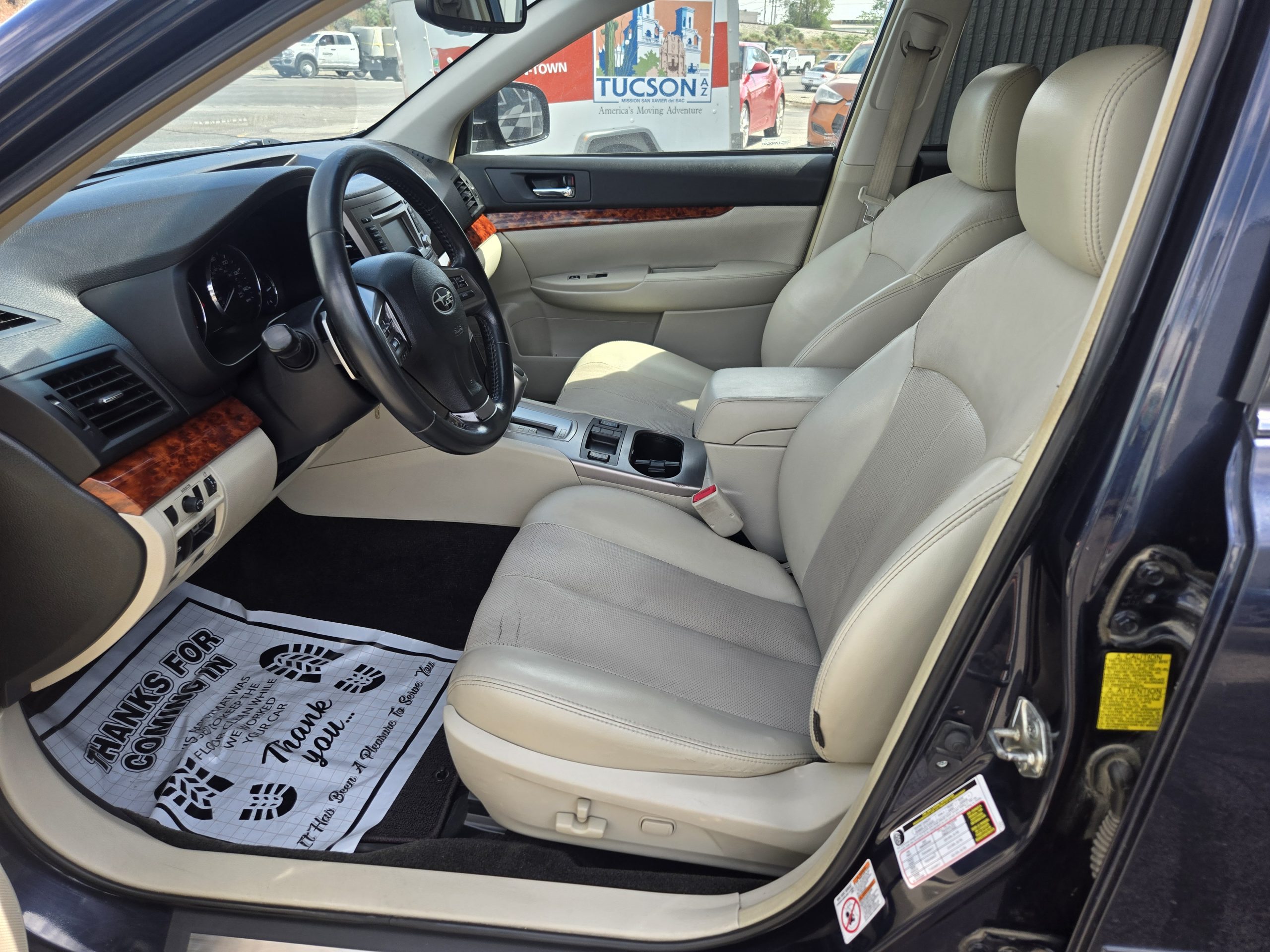 SUBARU Outback Limited 2012