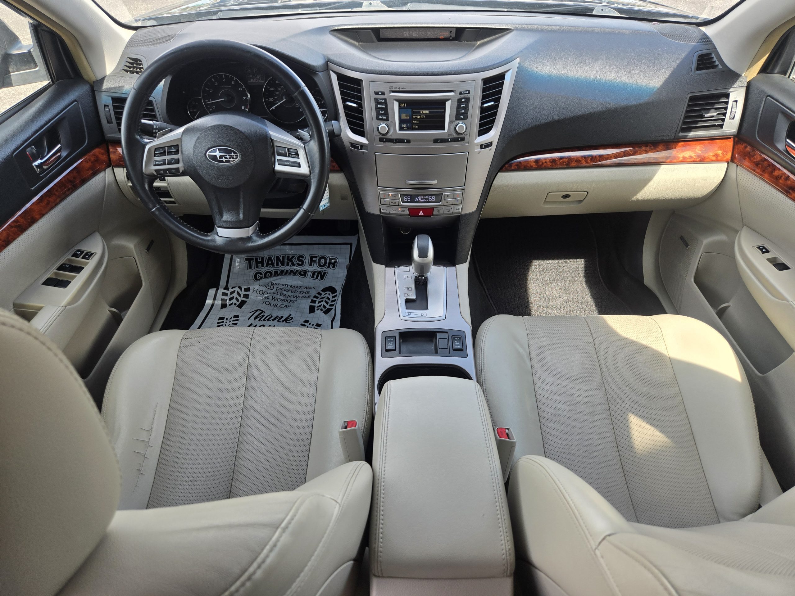 SUBARU Outback Limited 2012