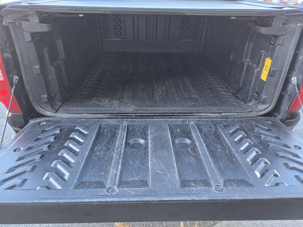 CHEVROLET Avalanche LS 2008 Sport Utility Truck