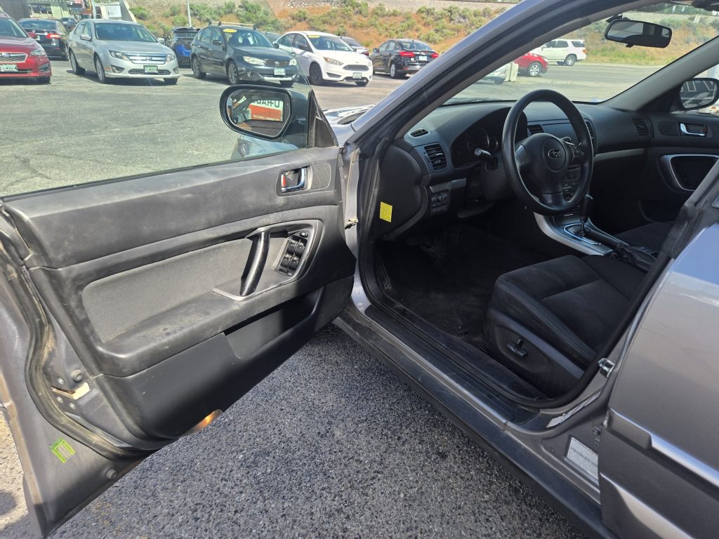SUBARU Outback 2.5 2008