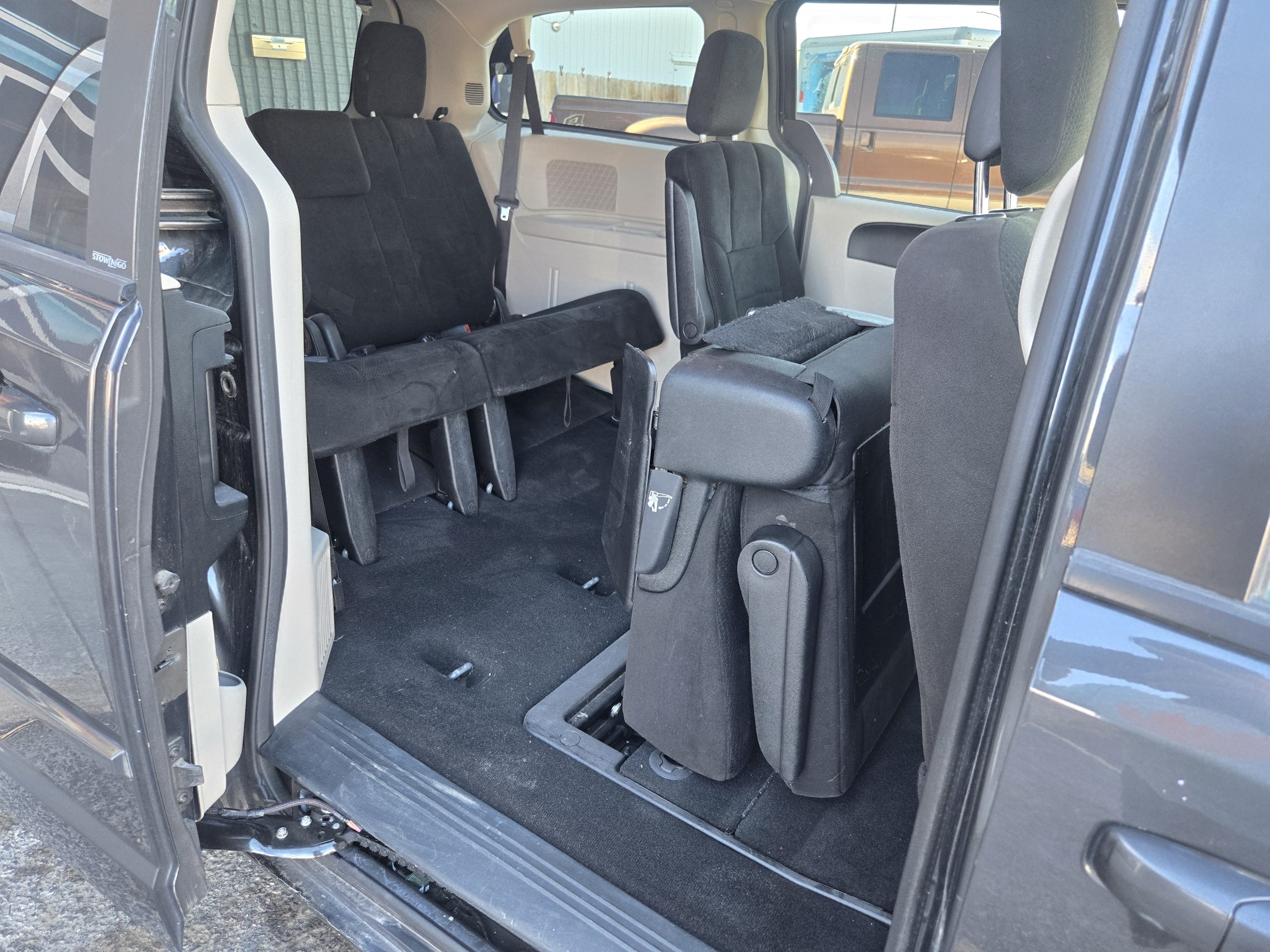 DODGE Grand Caravan SE 2012 Minivan