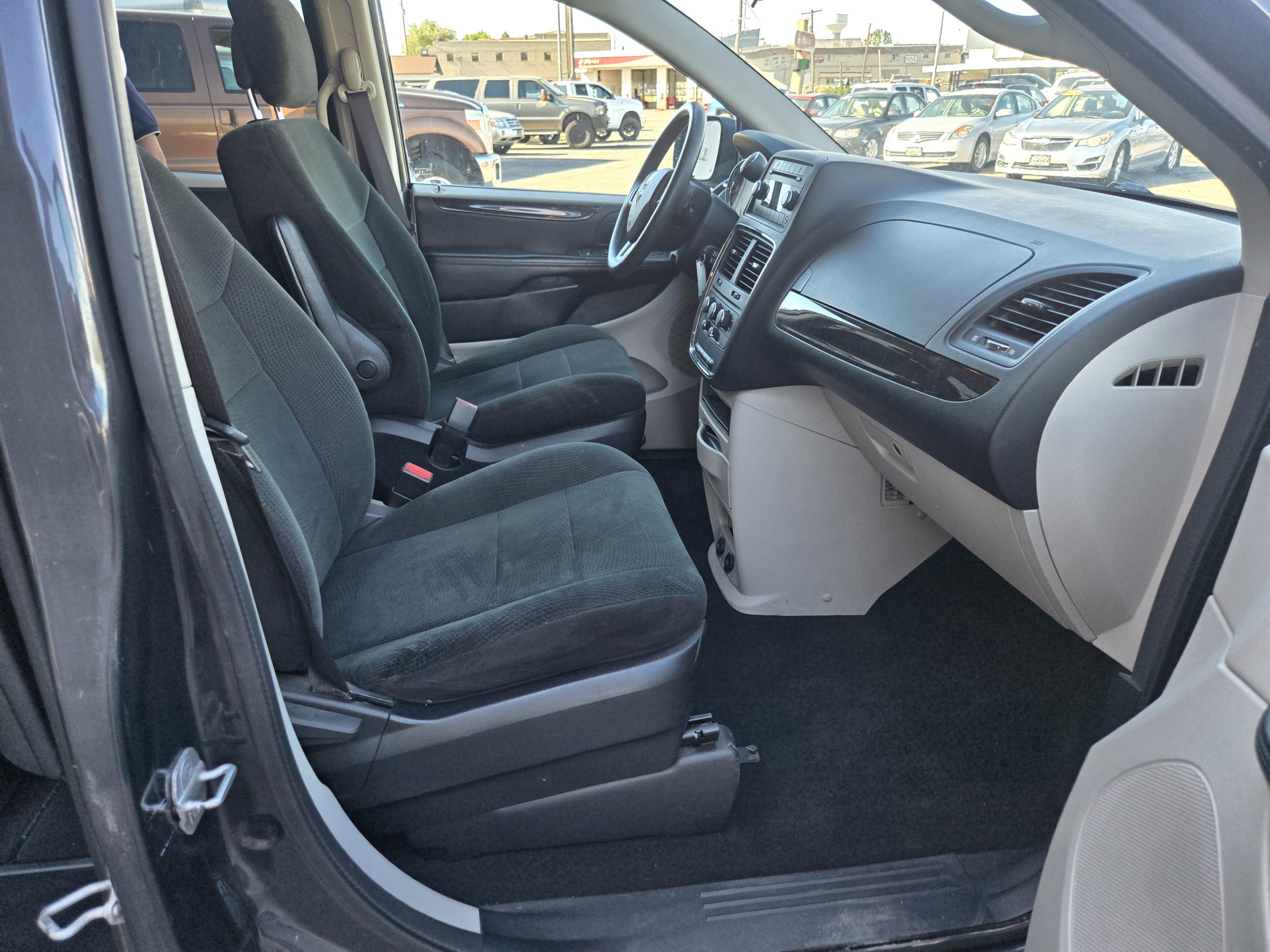 DODGE Grand Caravan SE 2012 Minivan