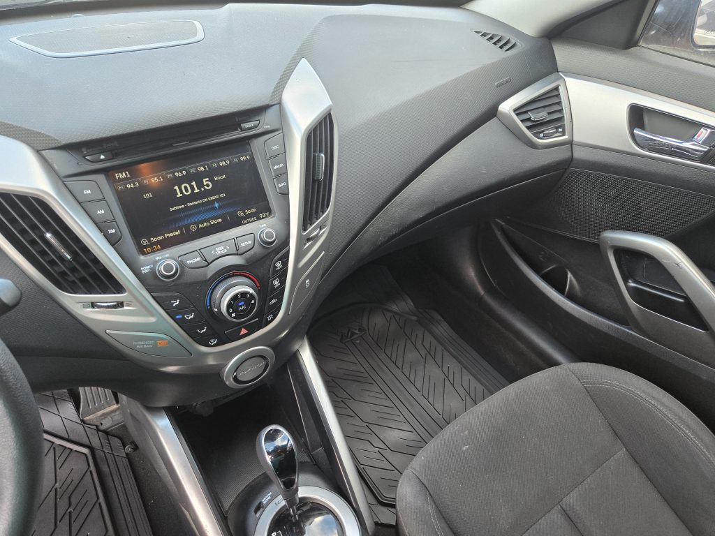 2016 Hyundai Veloster