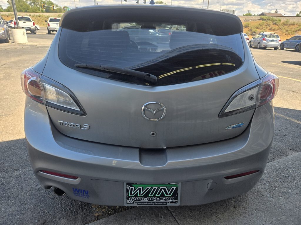 MAZDA Mazda3 Touring 2013
