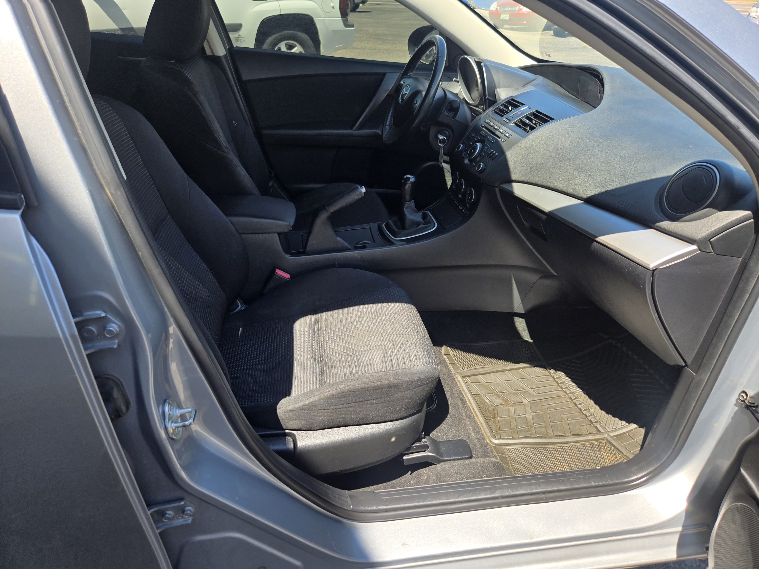 MAZDA Mazda3 Touring 2013