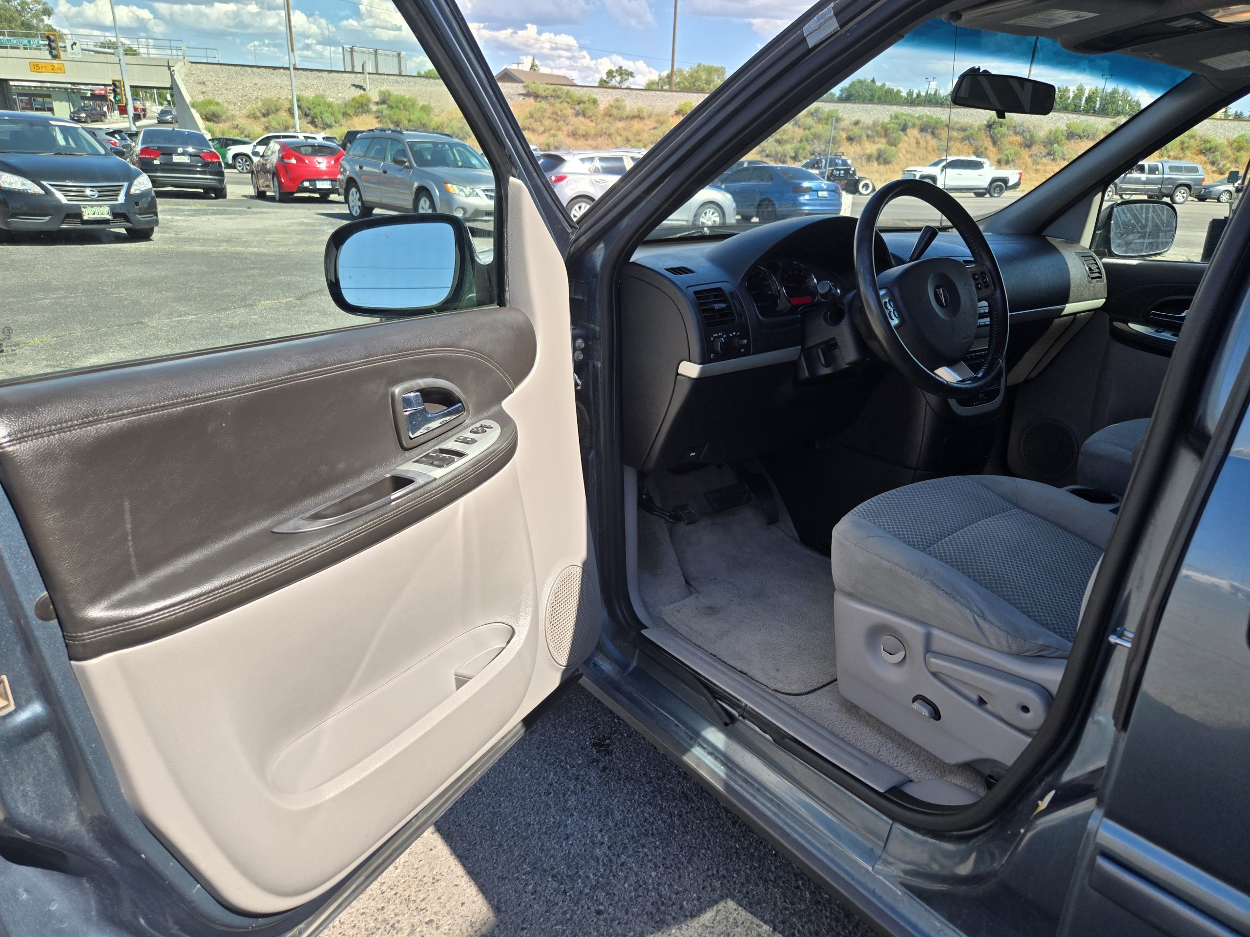 PONTIAC Montana SV6 2006