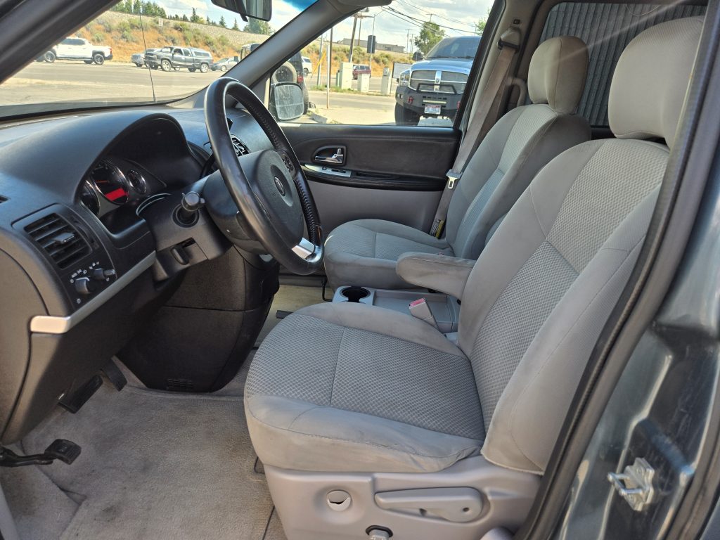 PONTIAC Montana SV6 2006