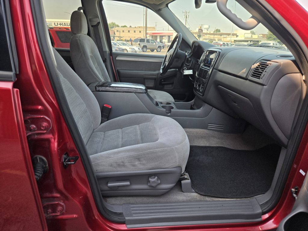 FORD Explorer XLT 2004