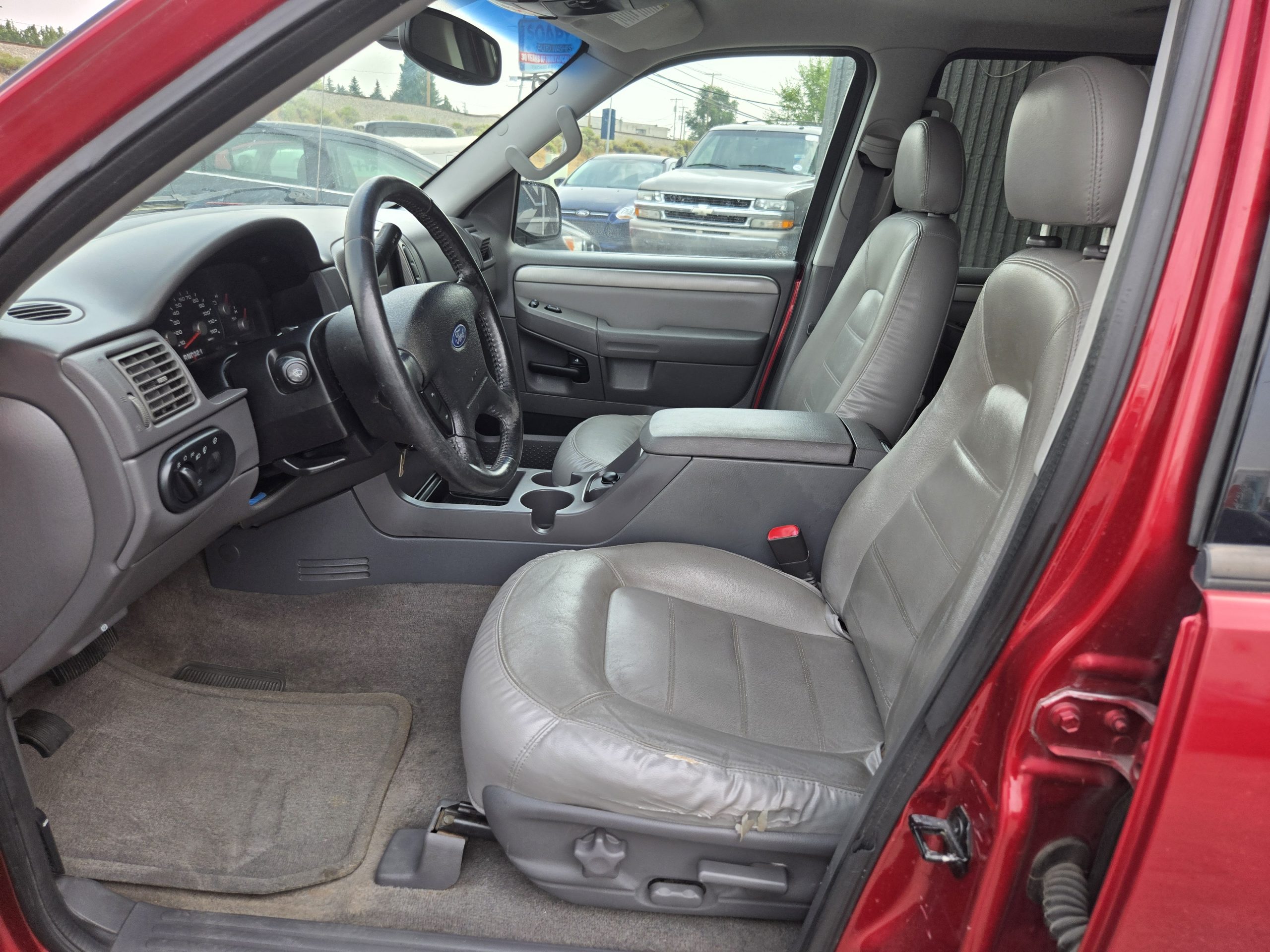 FORD Explorer XLT 2004