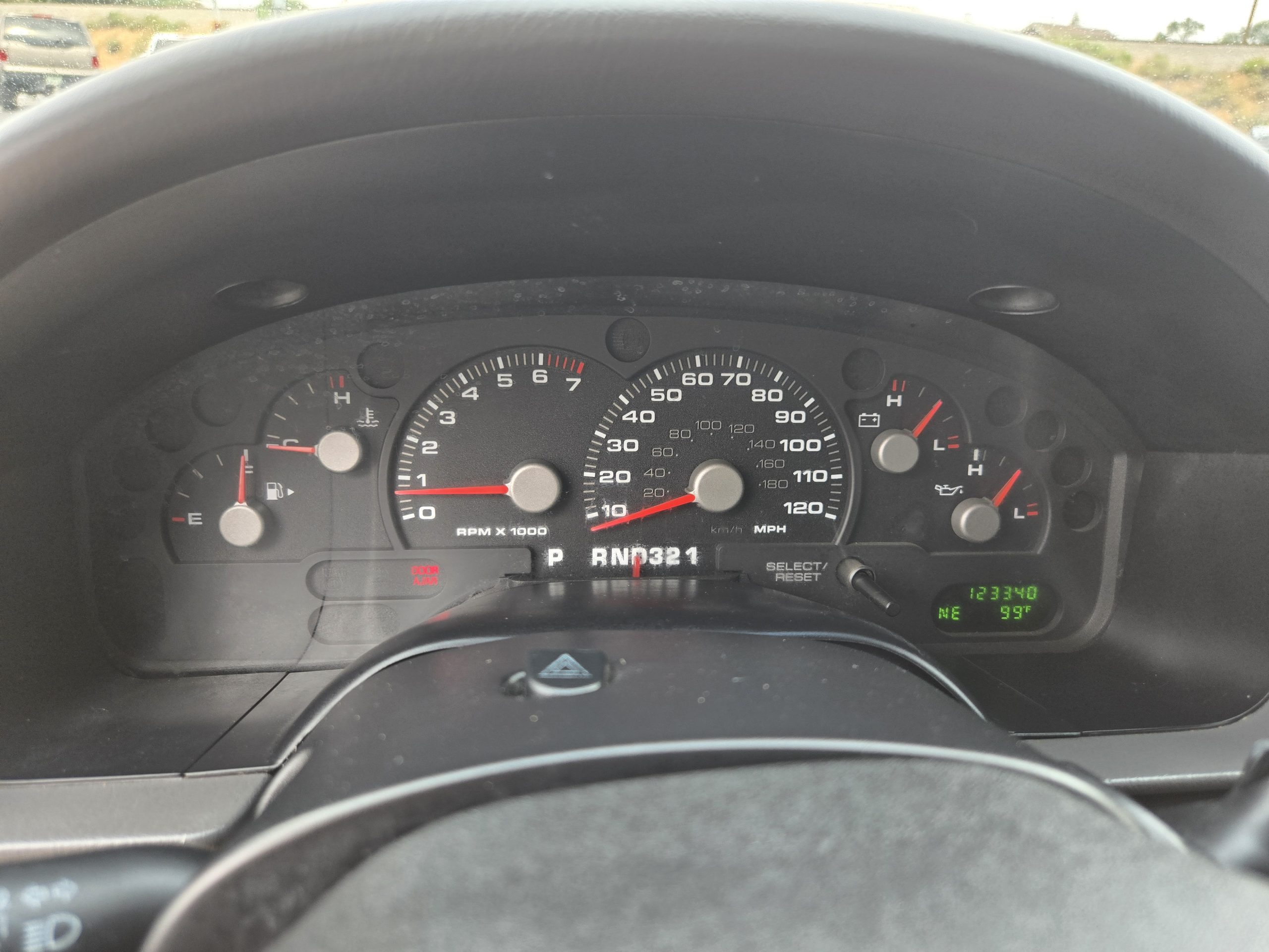 FORD Explorer XLT 2004