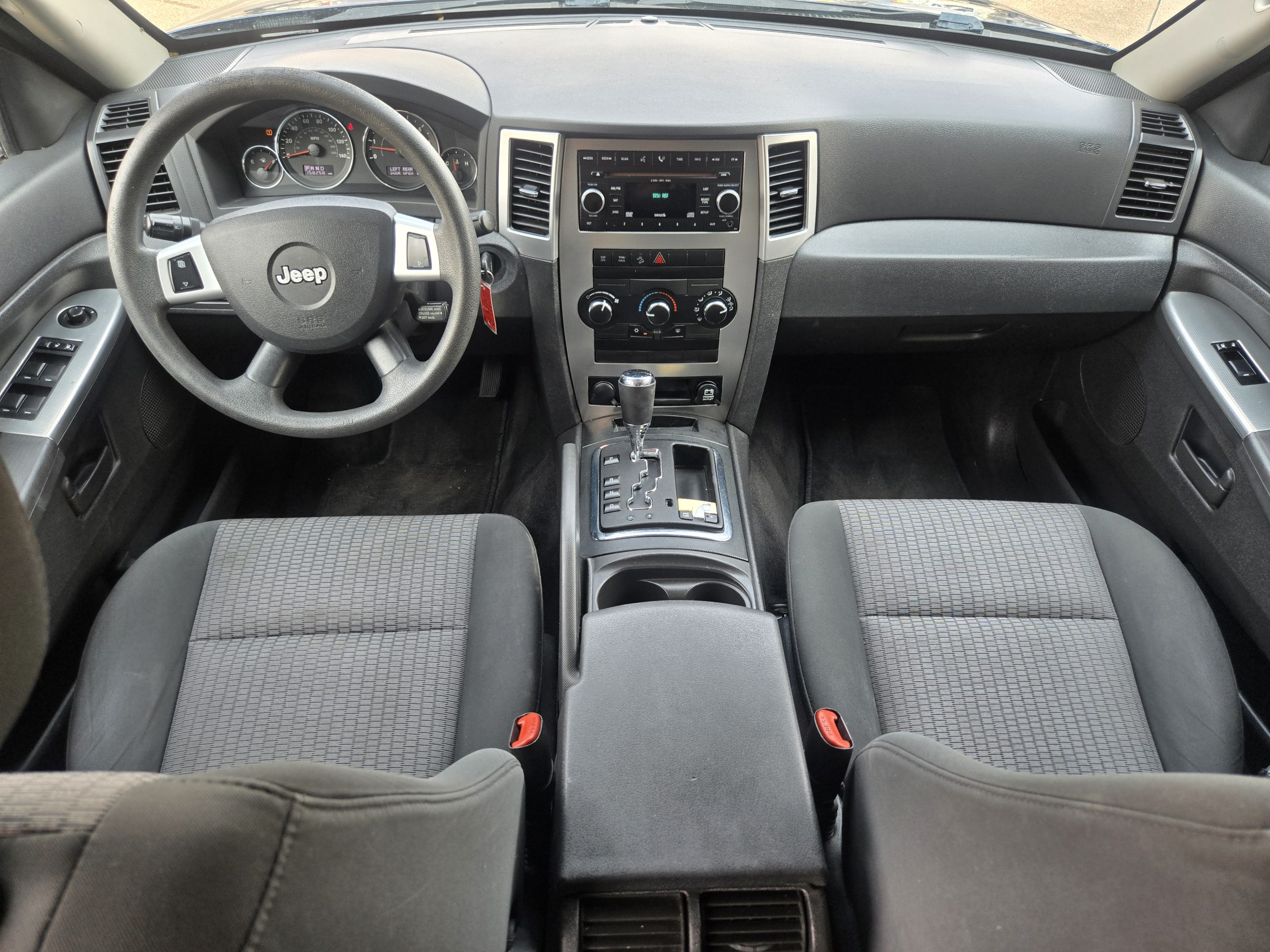 JEEP Grand Cherokee Laredo