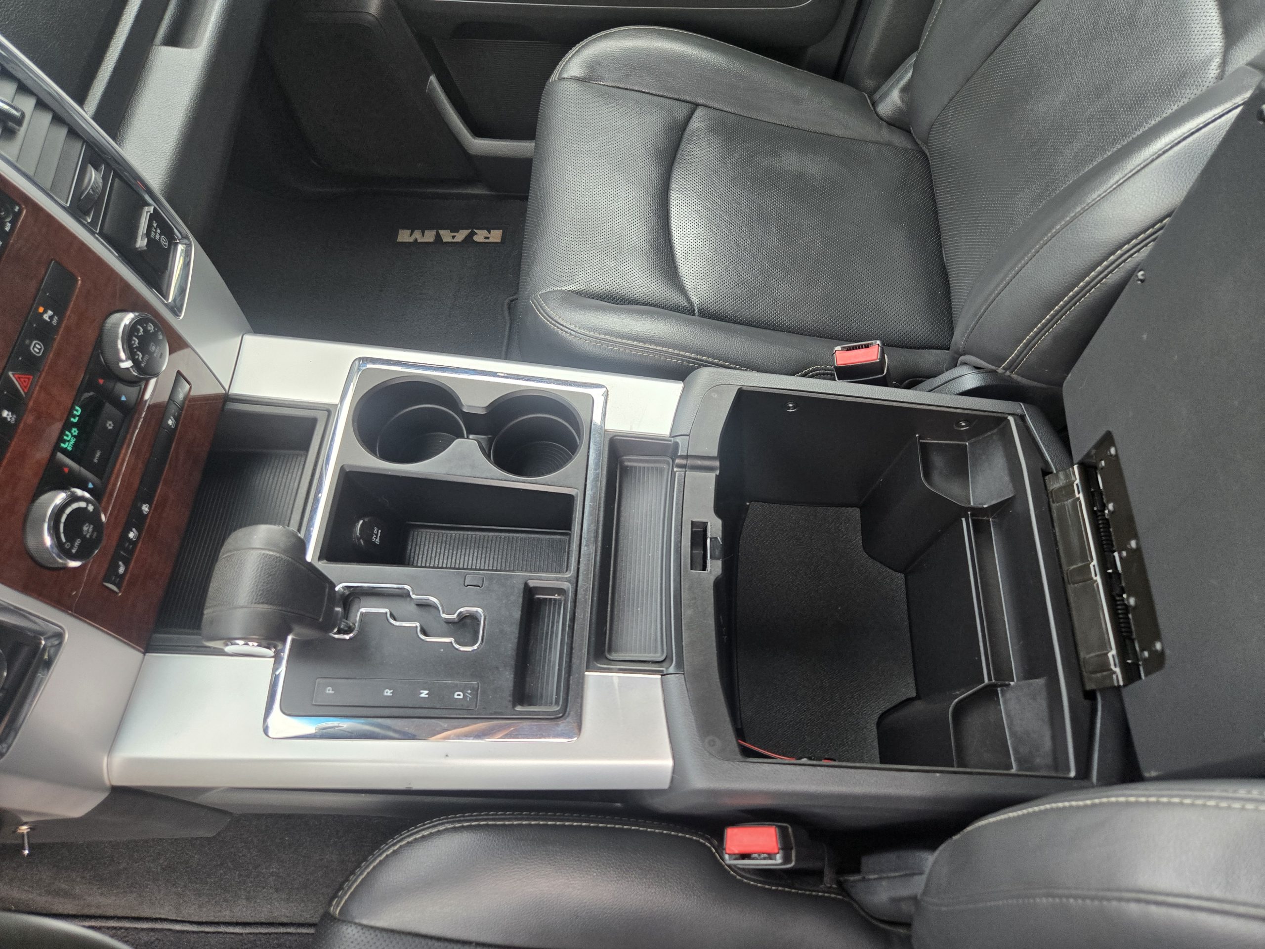DODGE Ram Laramie 2012