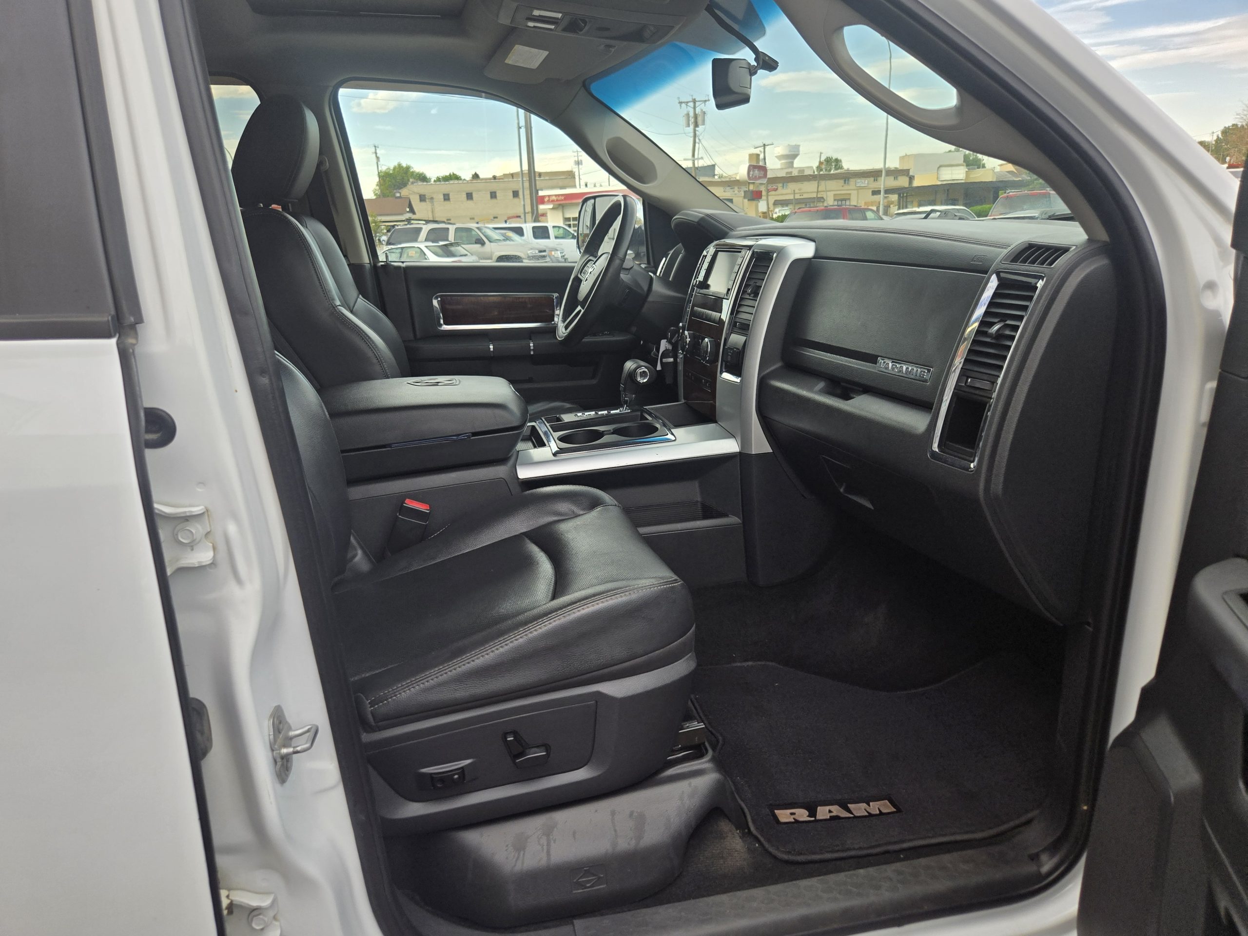 DODGE Ram Laramie 2012