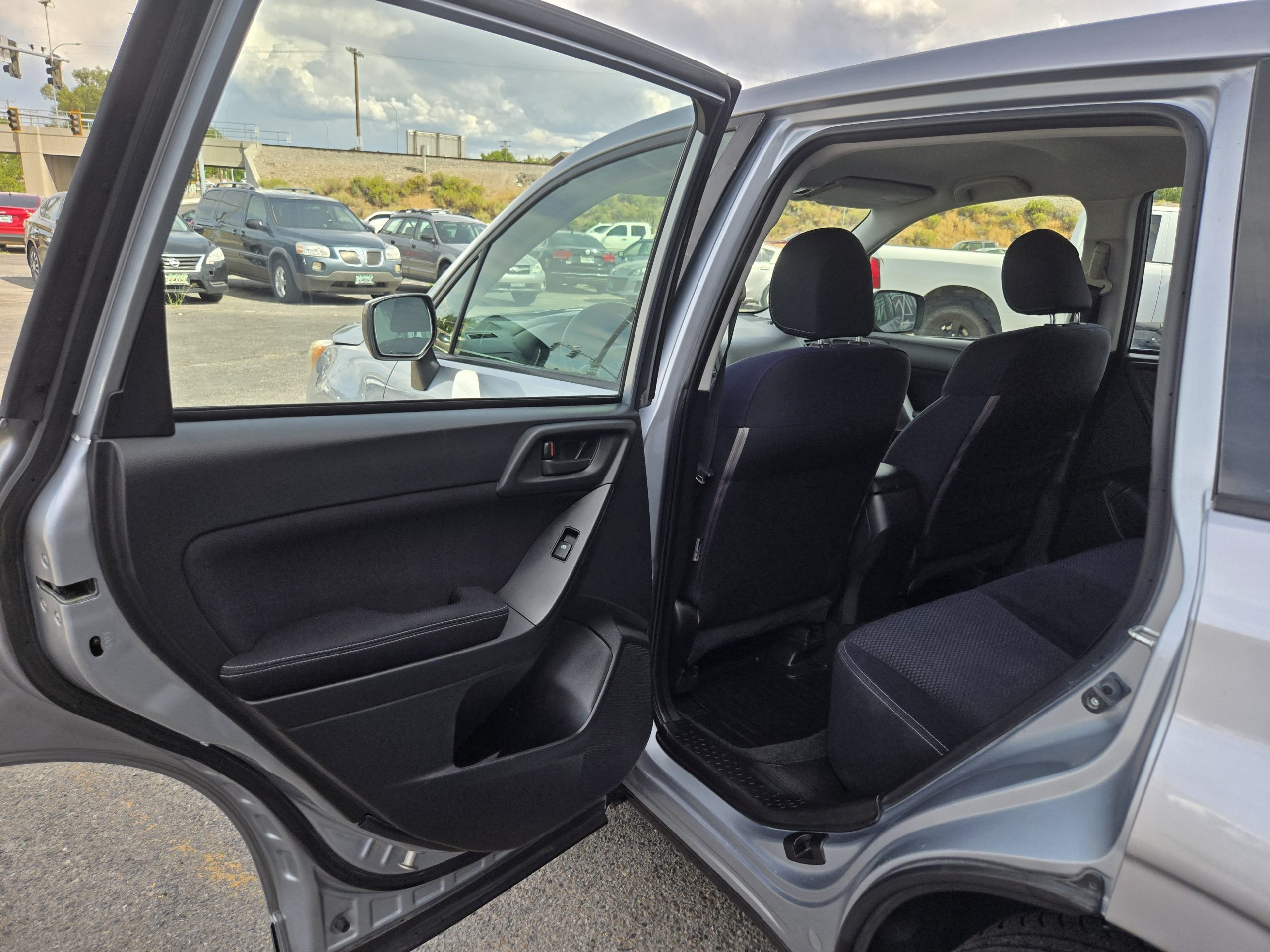 SUBARU Forester 2014