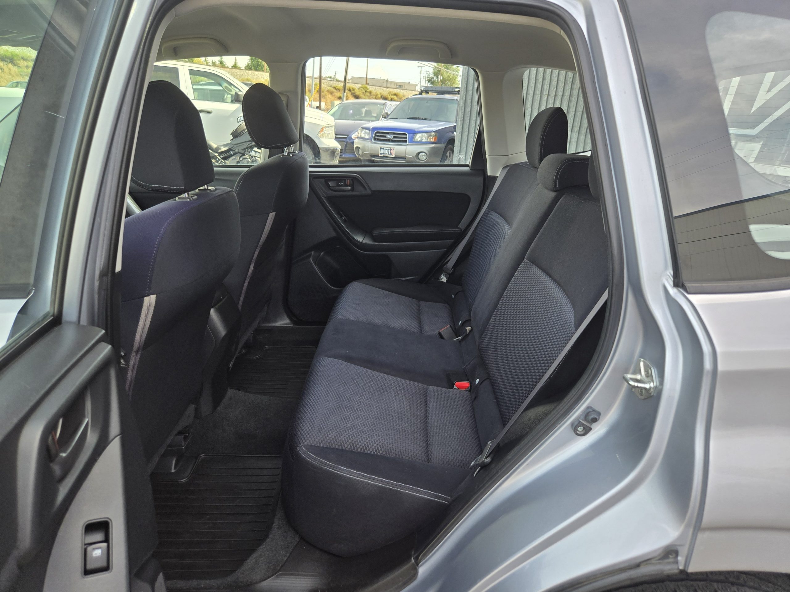 SUBARU Forester 2014