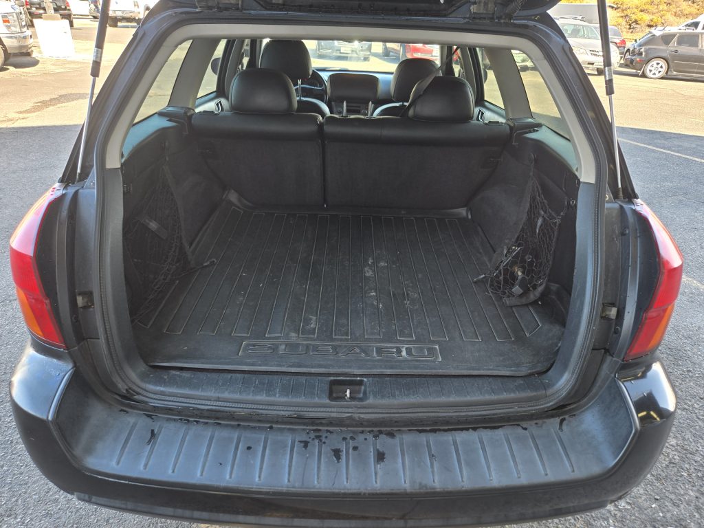 Subaru Outback Limited 2005