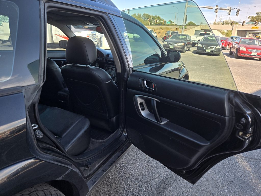 Subaru Outback Limited 2005